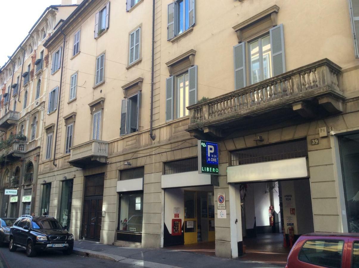 Apartment Solferino 37 Milan Exterior photo
